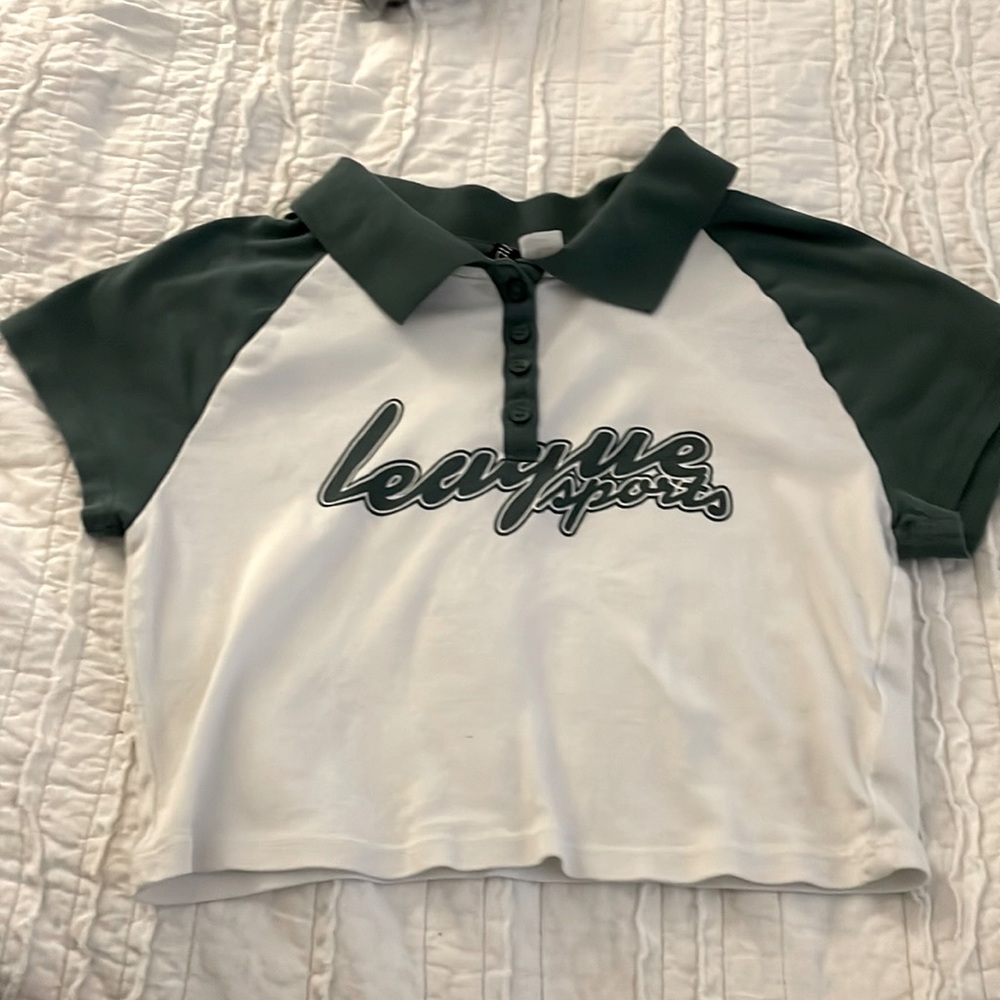 RARE H&M DIVIDED Small T-shirt